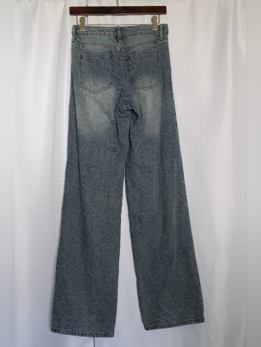 Fashion Nova Flower Power Jacquard Wide Leg Jeans Size 3 - Picture 8 of 8